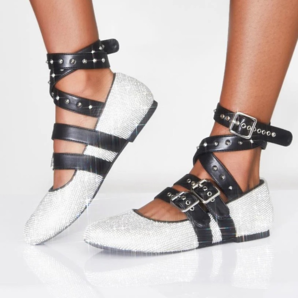 Bling flats 😍